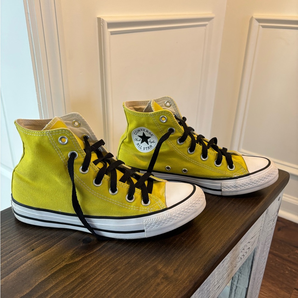 Converse Chuck Taylor All Star Hi "Bold Citron” High Top Sneaker Size 8